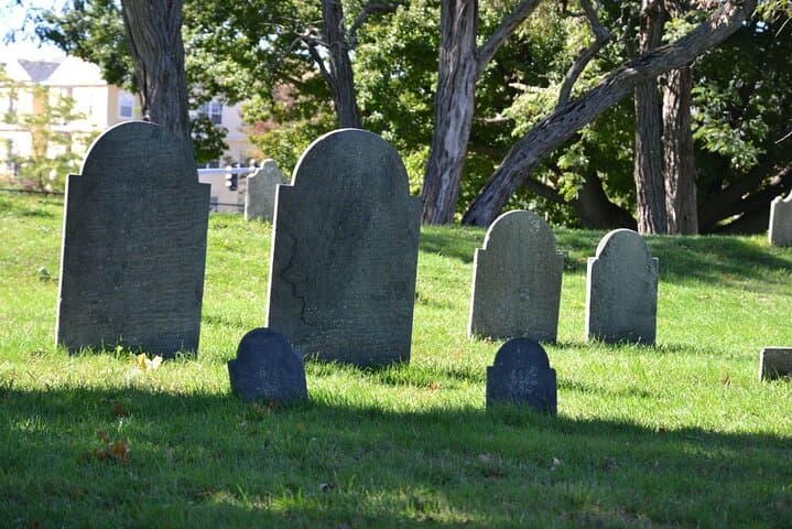 Salem Hauntings, History & Legends: Guided Walking Tour