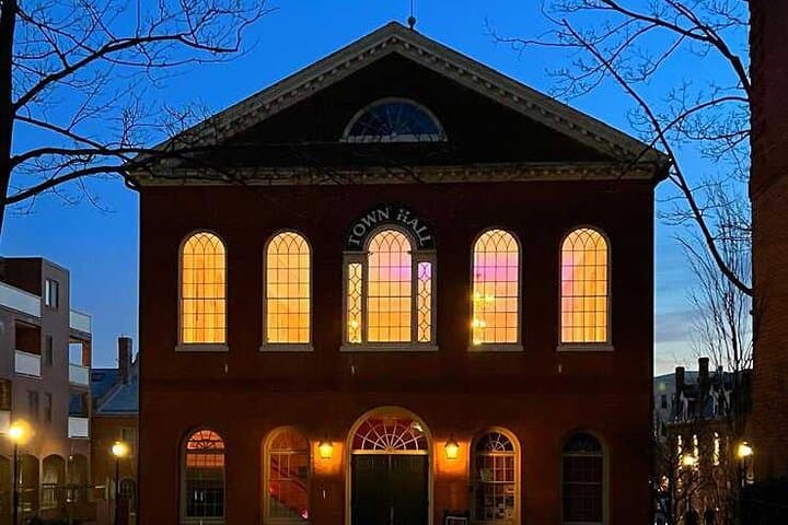 Salem Hauntings, History & Legends: Guided Walking Tour photo 2