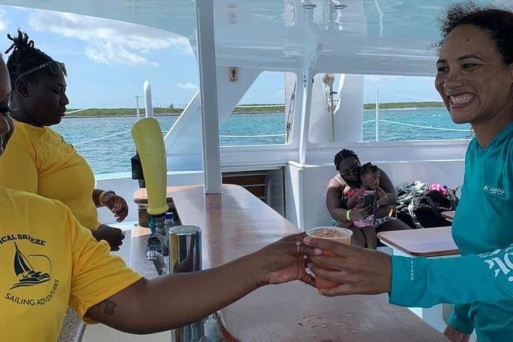 Luxury Catamaran Cruise: Sip, Sail, Snorkel & Swim with the Bahamas' Famous Pigs photo 2