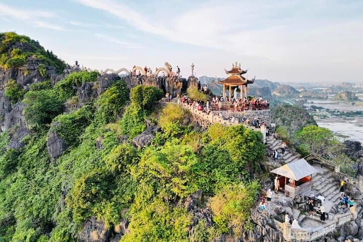 Day Trip to Ninh Binh: Bai Dinh, Trang An Boat & Mua Cave Views photo 4