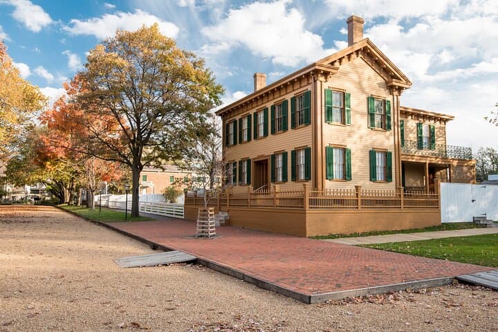 Springfield Self-Guided Lincoln Walking Audio Tour — Historic Downtown Route photo 2