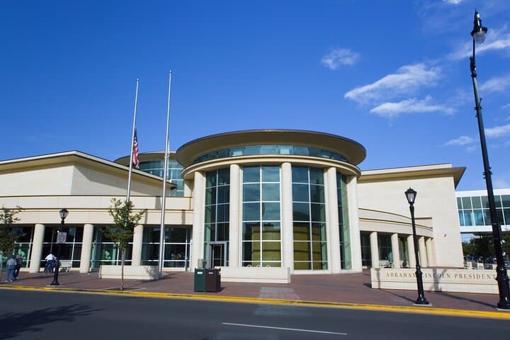 Springfield Self-Guided Lincoln Walking Audio Tour — Historic Downtown Route photo 3