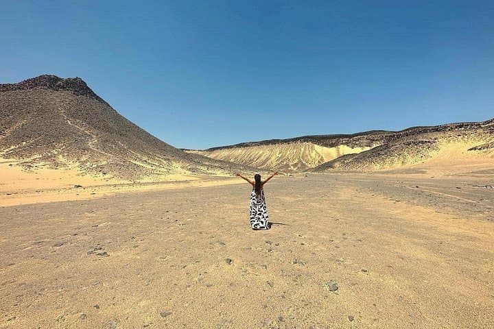 Black and White Desert 2-Day Camping & 4x4 Tour from Cairo to Bahariya Oasis photo 2