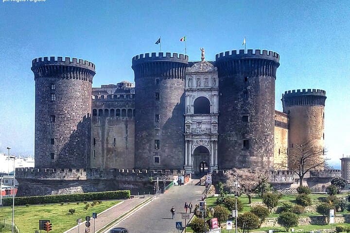 Strolling Naples Like a Local: 2-Hour Centro Storico Walking Experience photo 2