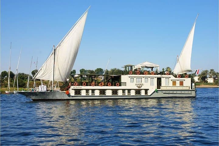 5-Star Dahabeya Nile Cruise: 3-Night Aswan to Luxor with Abu Simbel photo 1
