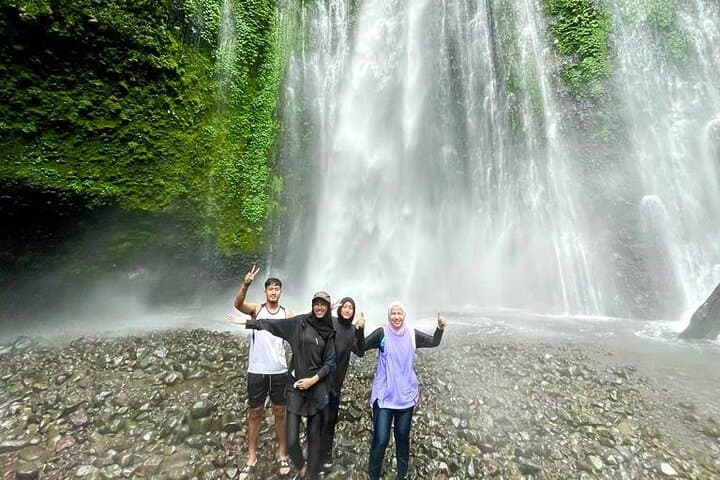 Sendang Gile & Tiu Kelep Waterfalls Day Trip — Senaru Waterfall Trek and Cultural Stops photo 3