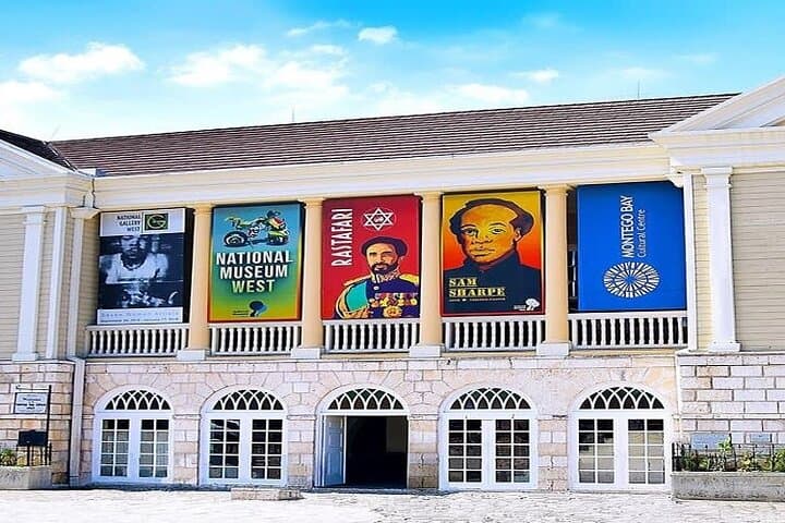 Montego Bay Private City Tour — Doctor's Cave, Sam Sharpe & Hip Strip Highlights photo 4