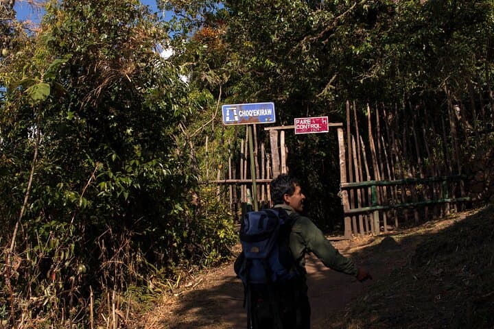 Choquequirao to Machu Picchu: A 7-Day Inca Trek Through Cloudforest and High Andean Puna photo 5