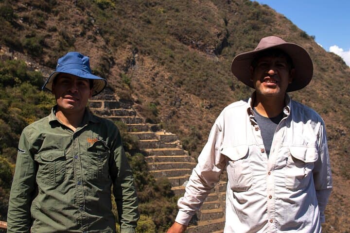 Choquequirao to Machu Picchu: A 7-Day Inca Trek Through Cloudforest and High Andean Puna photo 6