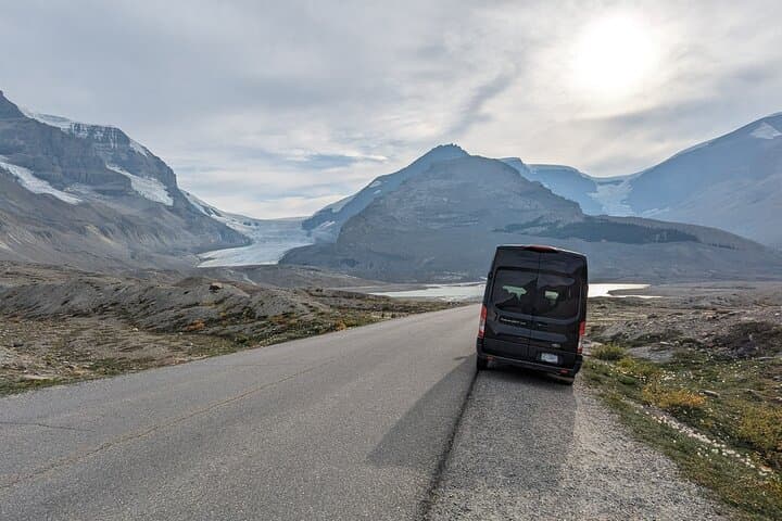 Canadian Rockies Summer Private Tour: Multi-Day Rocky Mountains Adventure photo 3