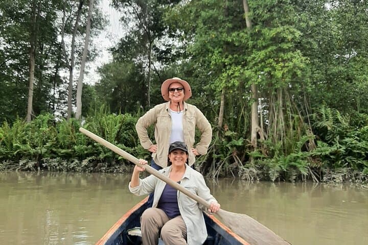 Guayaquil Explorer: 4-Day City, Mangroves & Marine Wildlife Tour