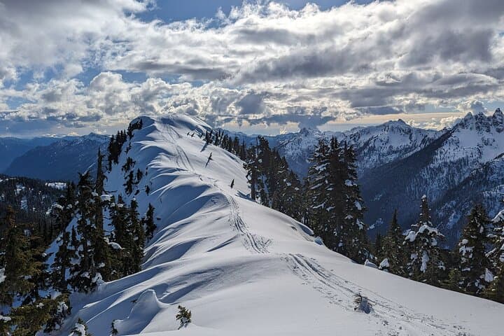 Canadian Rockies Summer Private Tour: Multi-Day Rocky Mountains Adventure photo 5