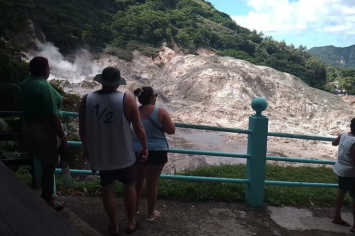 Gros Piton Hike and Sulphur Mud Bath: Private Guided Day Trip in St. Lucia photo 6