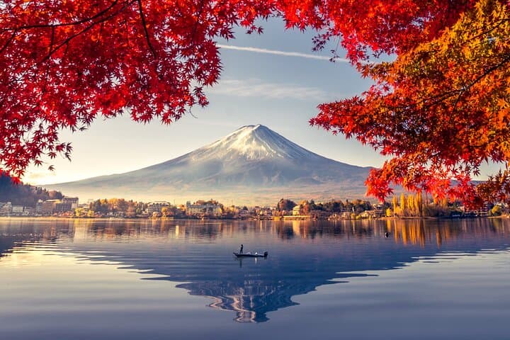 Private Mt. Fuji & Lake Kawaguchi Day Trip — Ropeway, Caves & Cultural Stops photo 5