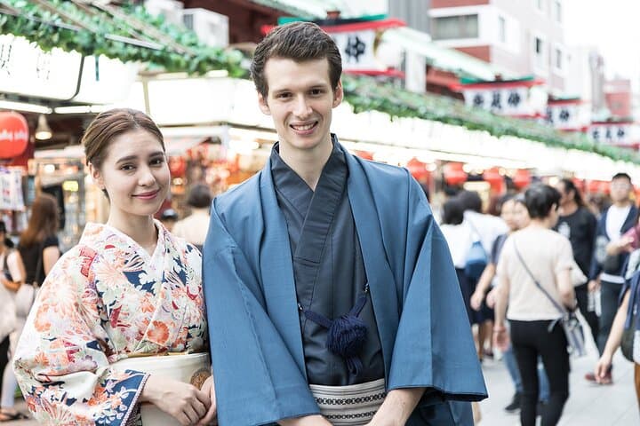Tokyo Private Kimono Experience & 6-Hour Guided Asakusa Tour