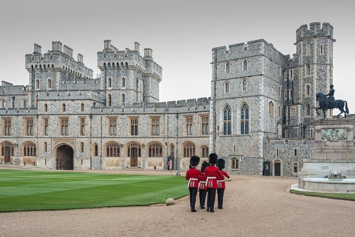 Private Shore Tour to Windsor Castle from Southampton Port — Full-Day Guided Excursion photo 5