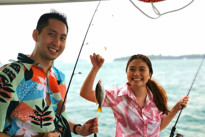Private Sunset Dinner Cruise to Lazarus Island — 3-Course Yacht Dining & Skyline Views photo 6