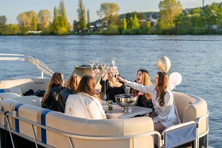Private 3-Hour Pontoon Cruise on Prague’s Vltava — Unlimited Beer or Prosecco photo 5