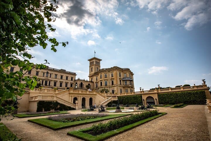 Private Full-Day Isle of Wight Shore Tour from Southampton: Osborne House, Godshill & Coastal Charm photo 1