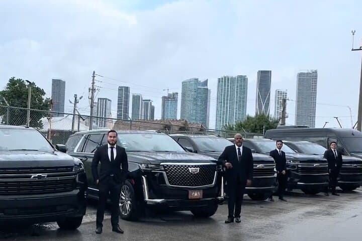 Private Round-Trip Transfer from Miami to Sawgrass Mills Mall photo 5