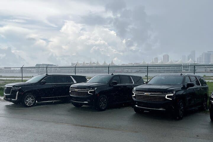 Port Everglades Private Transfer — Luxury Ride to Fort Lauderdale Hotels photo 3