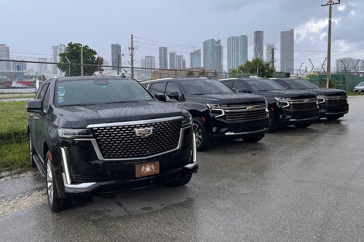 Port Everglades Private Transfer — Luxury Ride to Fort Lauderdale Hotels photo 4