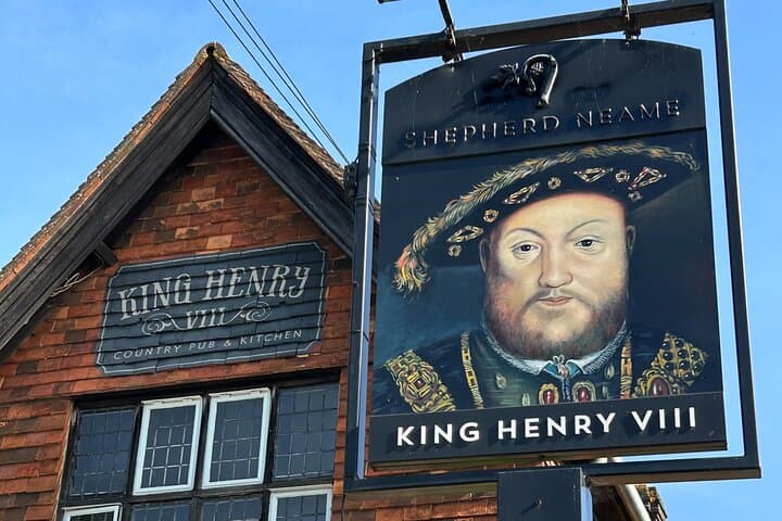 Castles and Cathedrals Tour from London — Hever, Dover & Canterbury 2-Day Guided Experience photo 6