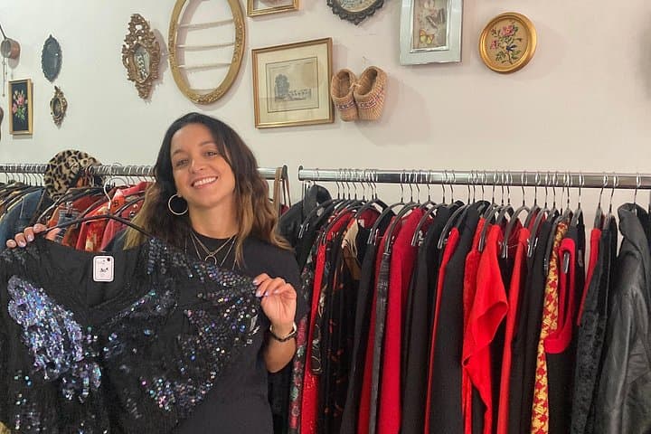 Vintage Shopping Tour in Marseille’s Old Port — Second‑Hand Boutiques & Local Makers photo 2
