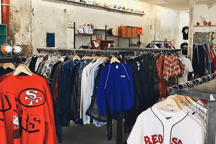 Vintage Shopping Tour in Marseille’s Old Port — Second‑Hand Boutiques & Local Makers photo 3