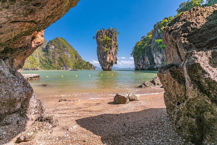 Full-Day Phi Phi & James Bond Islands: Snorkel, Canoe and Island-Hop from Phuket photo 4
