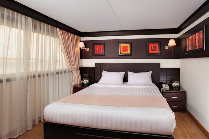 Dahabeya Nile Cruise: 4-Night Luxor to Aswan with Hot Air Balloon photo 4