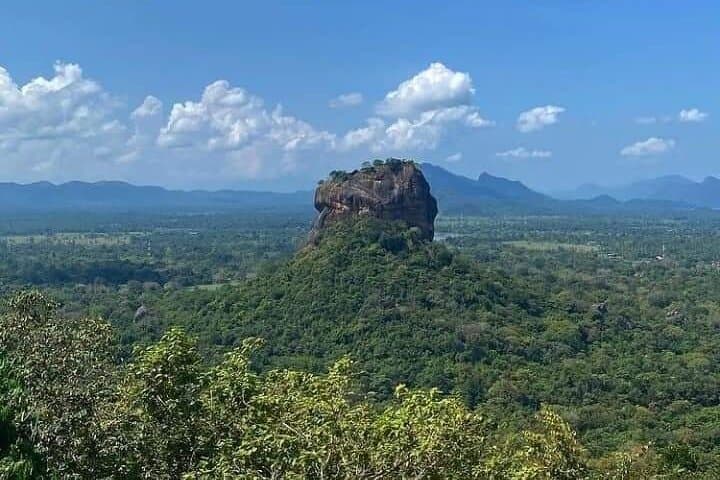 Private Sri Lanka Driver & Car: Custom Island Tours from Colombo photo 4