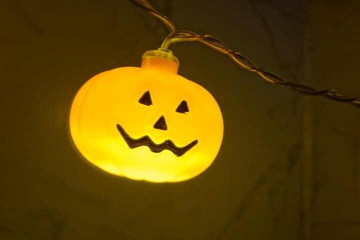 Tales of Salem Halloween Guided Walking Tour — History, Haunts & Practical Tips photo 4