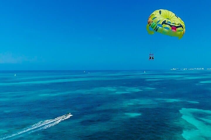 Cancun Combo: Snorkel Four Reefs & Parasail Over Nichupté Lagoon photo 5