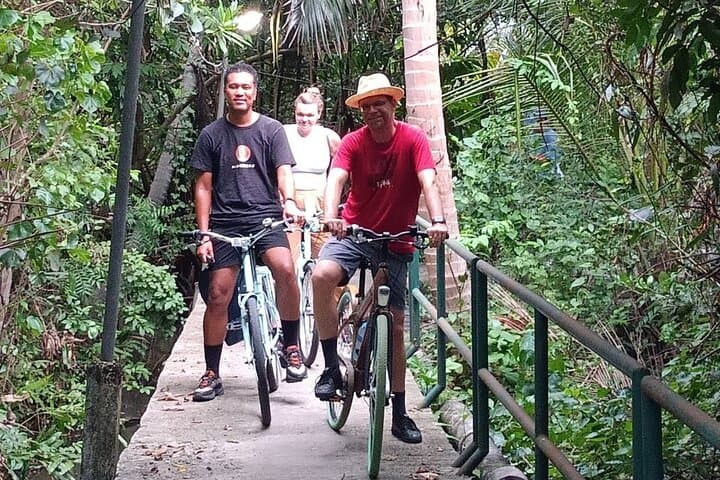 Bang Krachao Jungle Bicycle Tour: Half-Day Bamboo Bike Escape from Bangkok