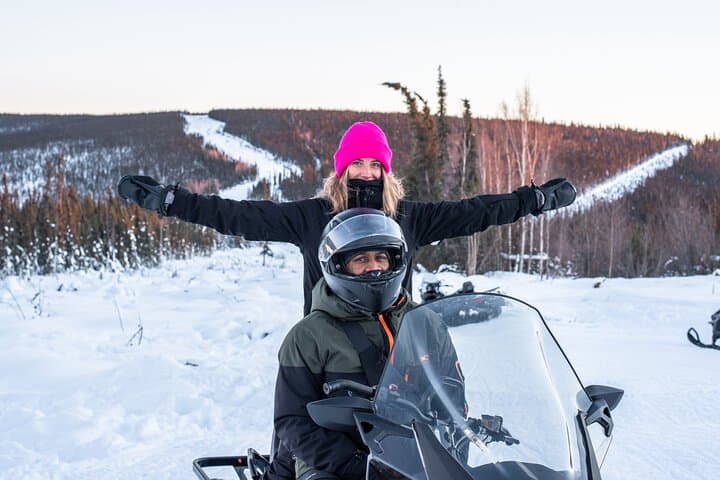 1-Hour Snowmobile Tour in Alaska's Boreal Forest Near Fairbanks photo 4