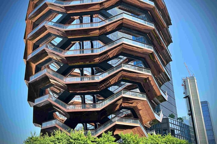 Self-Guided High Line Audio Tour — Walk NYC’s Elevated Park with VoiceMap photo 5