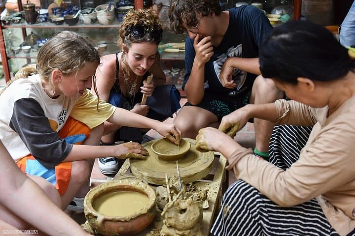 Hoi An Handicraft Village Half-Day: Pottery, Carpentry & Tra Que Farming