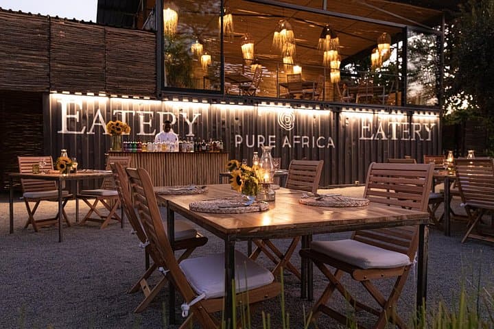 Sunset Cruise on the Zambezi Explorer & Al Fresco Dinner at The Eatery photo 2