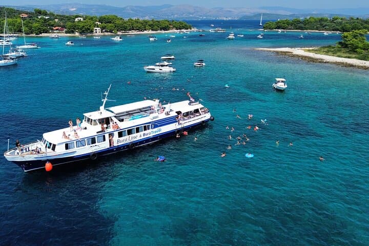 Blue Lagoon, Shipwreck & Trogir Day Cruise from Split — Lunch Included