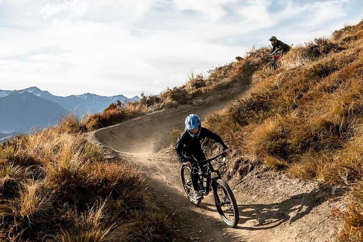 Private Mountain Bike Lesson at 7 Mile Bike Park, Queenstown photo 3