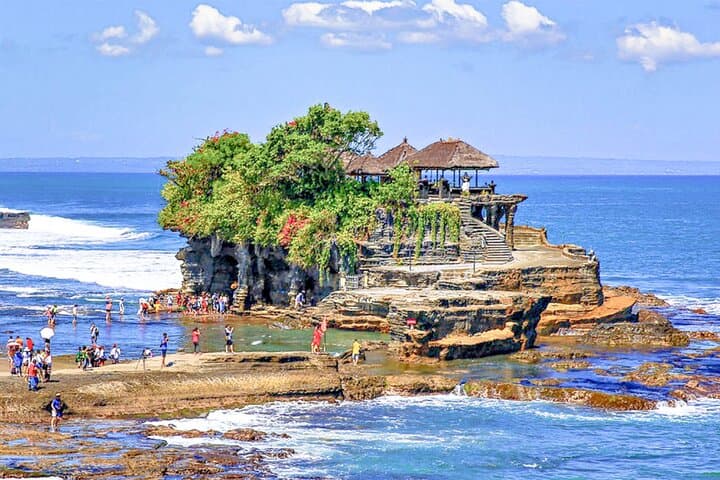 Sunset at Tanah Lot: All-Inclusive Tour to Tanah Lot Temple & Monkey Forest photo 2