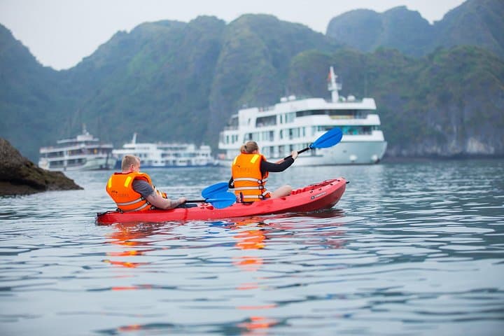 Luxury 2-Day Ha Long & Lan Ha Bay Cruise: Tra Bau, Dark & Bright Cave, Kayaking photo 3