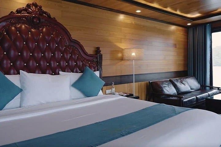 Private Full-Day Halong Bay Cruise: Kayaking, Swimming & Local Culture