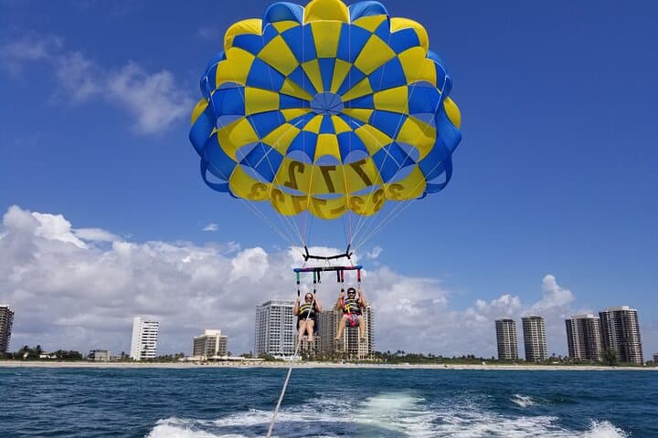 Parasailing Over West Palm Beach: Singer Island Boat Flight photo 5
