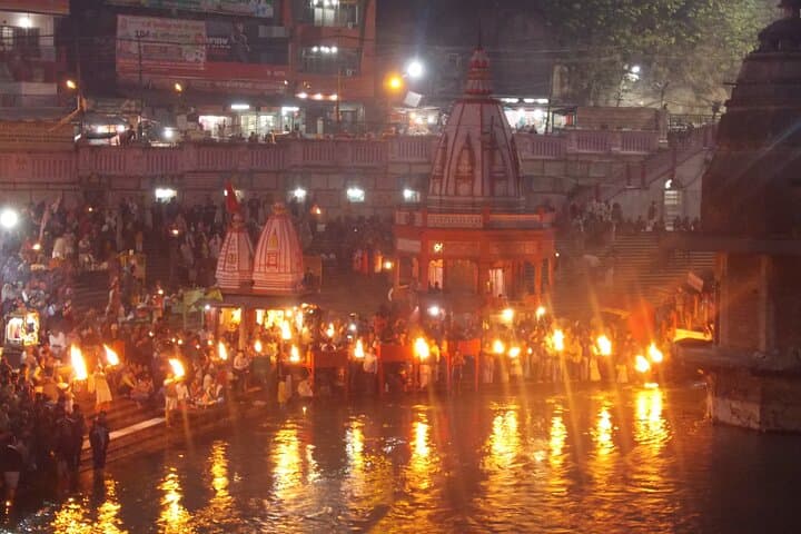 Haridwar Guided Walking Tour: Ghats, Temples & Evening Ganga Aarti photo 6