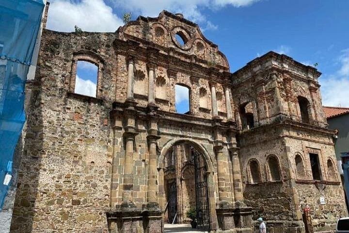 Half-Day Panama Canal & Panama City Tour — Casco Viejo to Miraflores photo 1