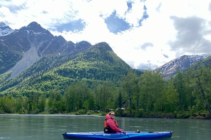 Knik River Ladies-Only Kayak: Glacier-Feed Paddle from Old Knik Bridge photo 3