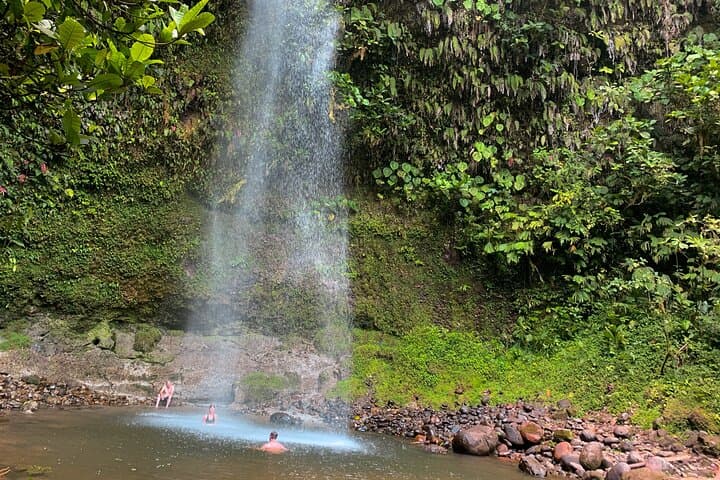 Full-Day Puyopungo Amazon Rainforest Tour from Baños — Indigenous Community, Waterfall & Canoe photo 6