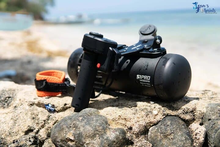 Underwater Scooter Snorkeling in Taha'a Lagoon from Raiatea photo 2